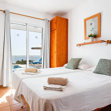 Romani By Escape Villa