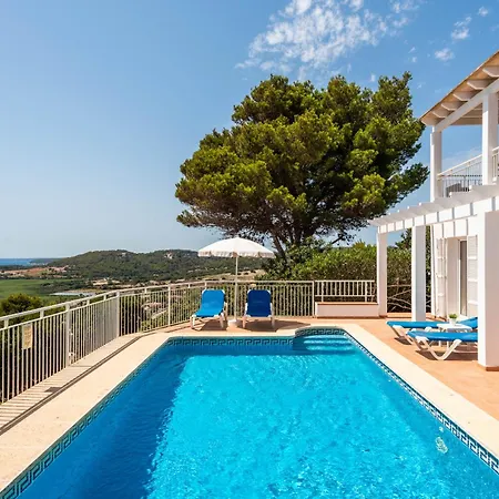 Romani Villa Son Bou